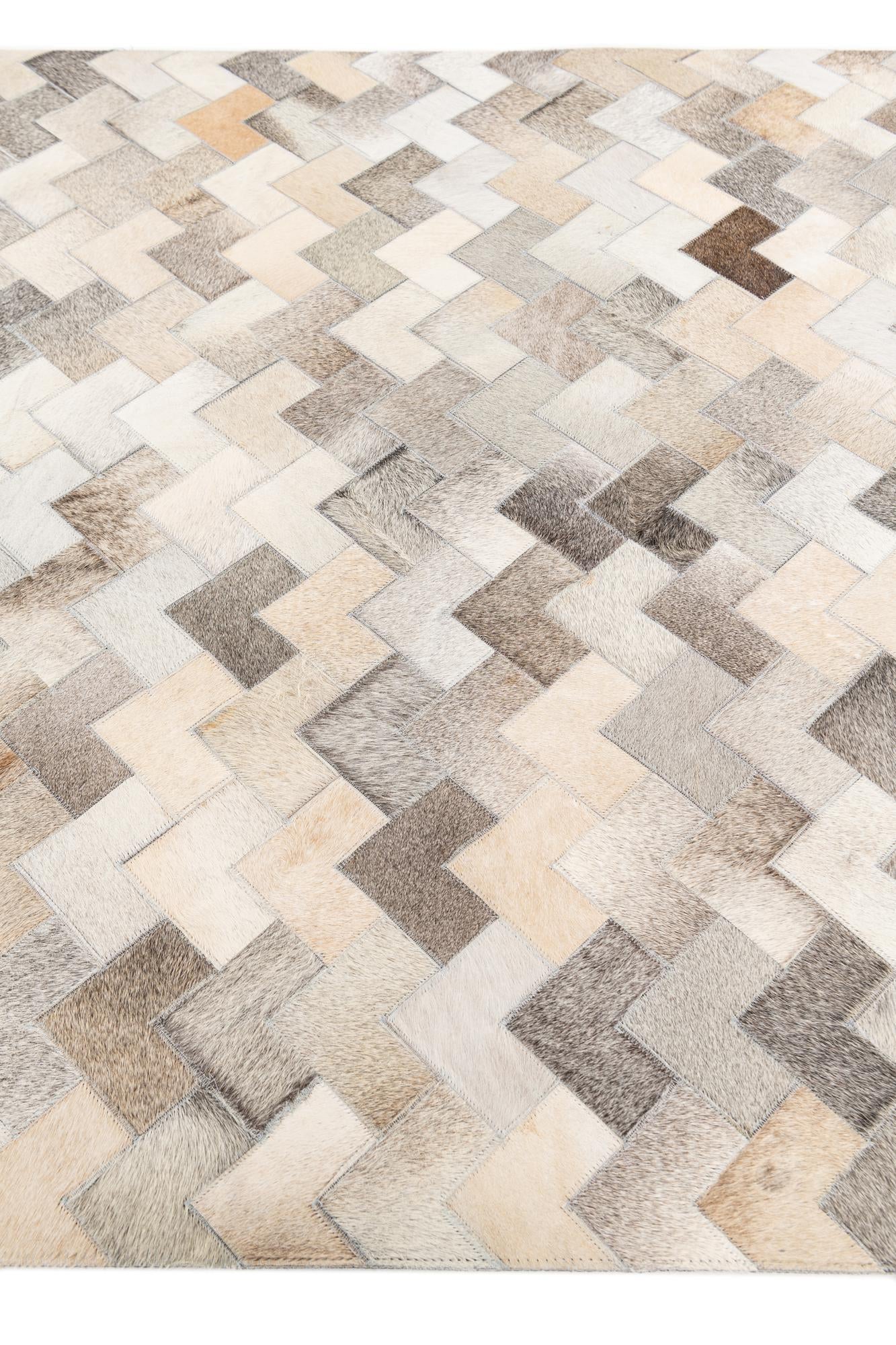 4' 1 x 6' Cowhide Stocks Rug