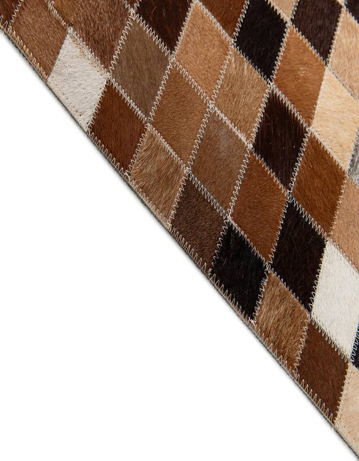 Detail image of 4' x 5' 11 Cowhide Stocks Rug