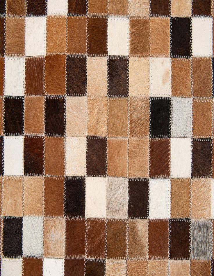 Detail image of 4' x 5' 11 Cowhide Stocks Rug