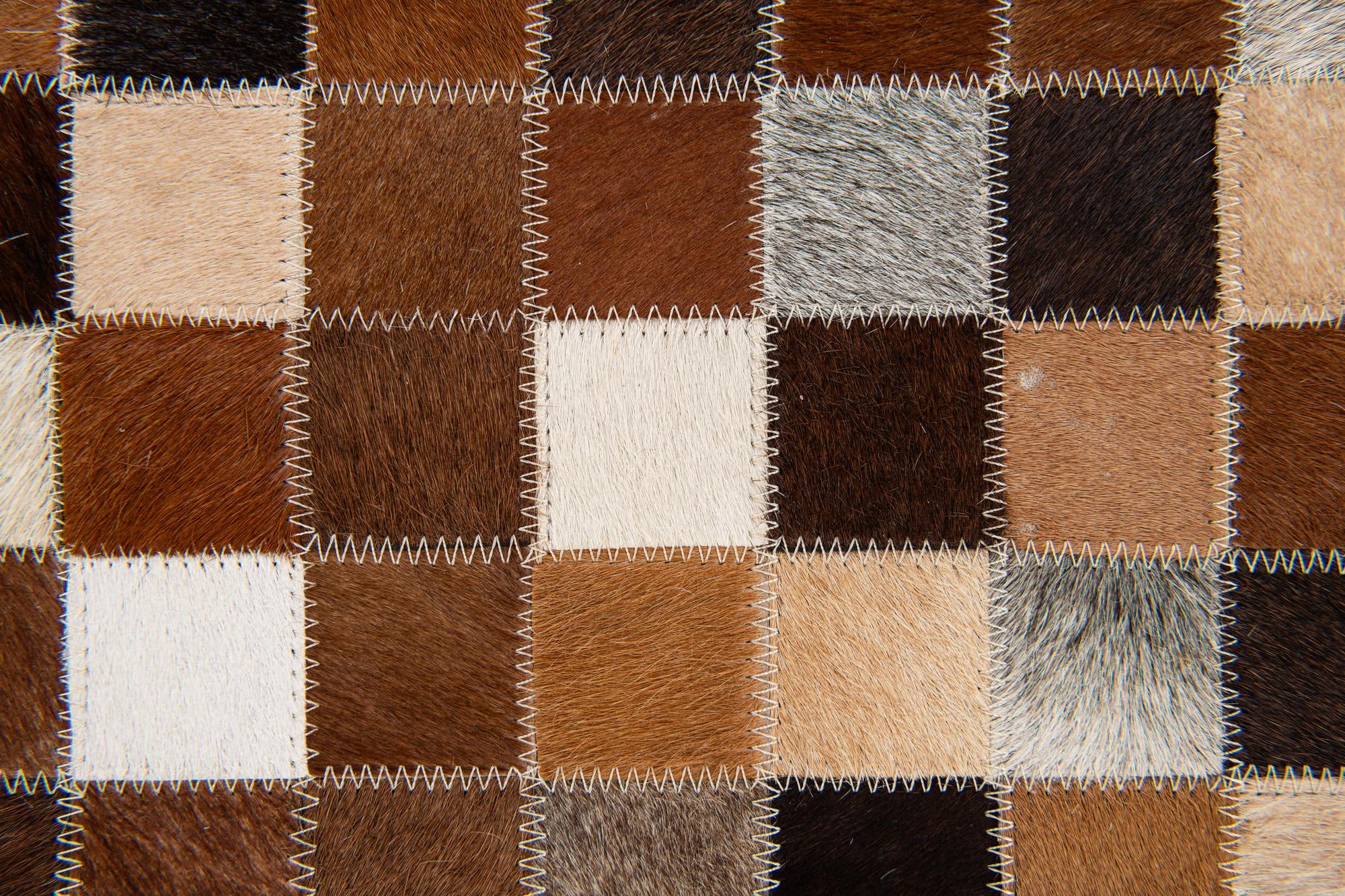 4' x 6' Cowhide Stocks Rug