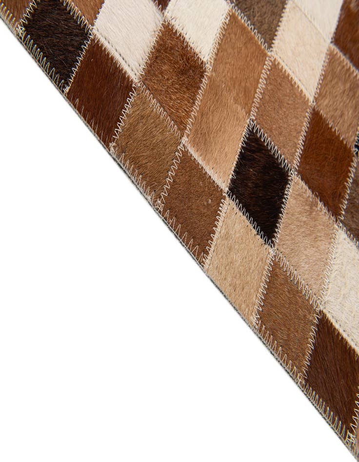 Detail image of 4' x 5' 11 Cowhide Stocks Rug
