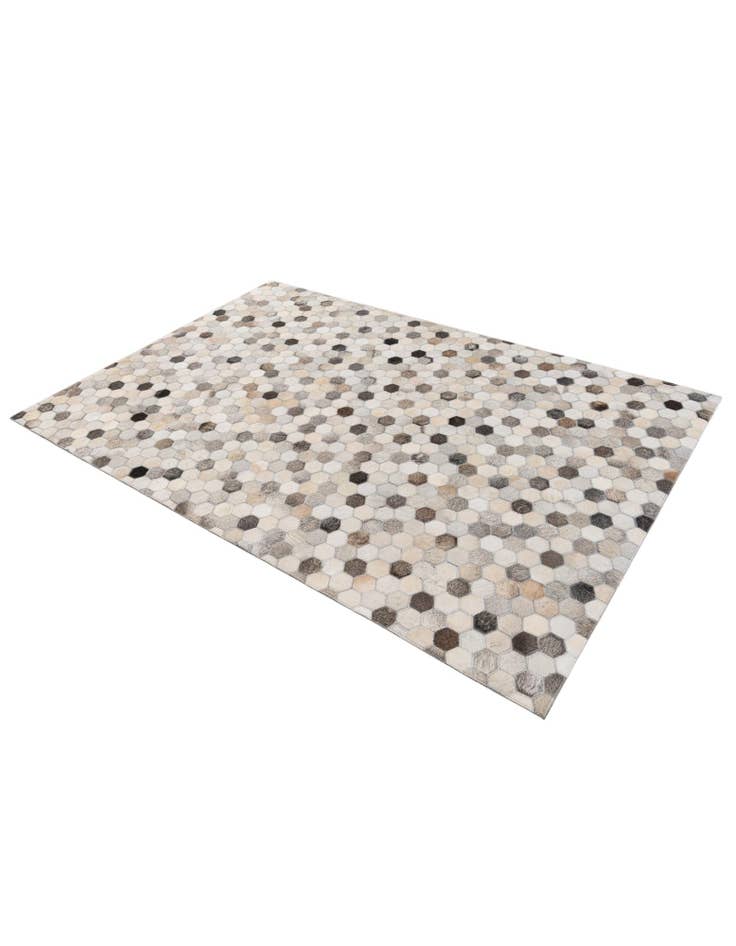 Detail image of 4' x 5' 10 Cowhide Stocks Rug