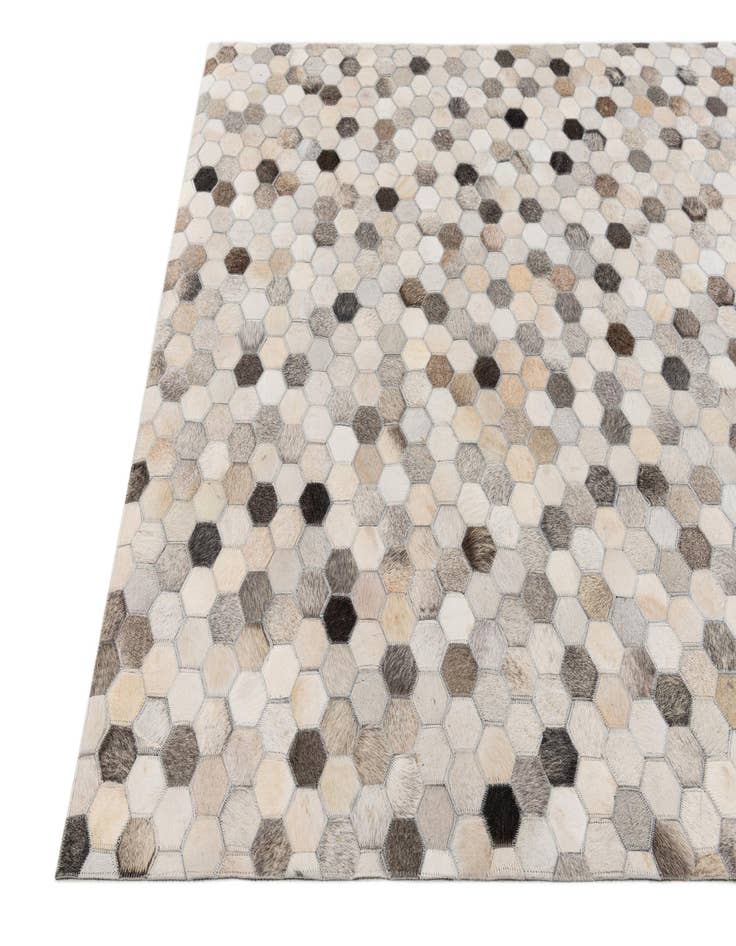 Detail image of 4' x 5' 10 Cowhide Stocks Rug