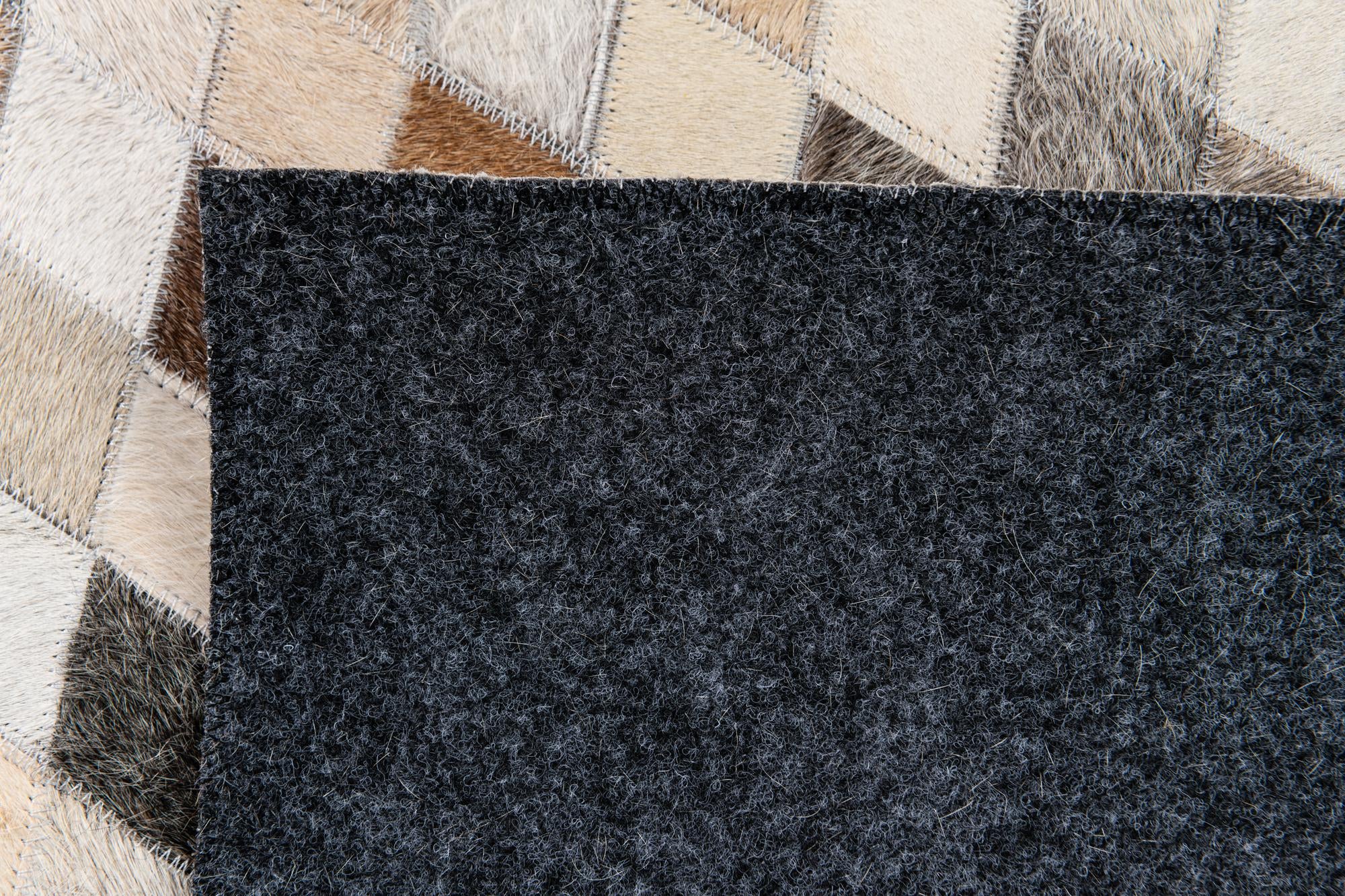 4' 1 x 6' Cowhide Stocks Rug