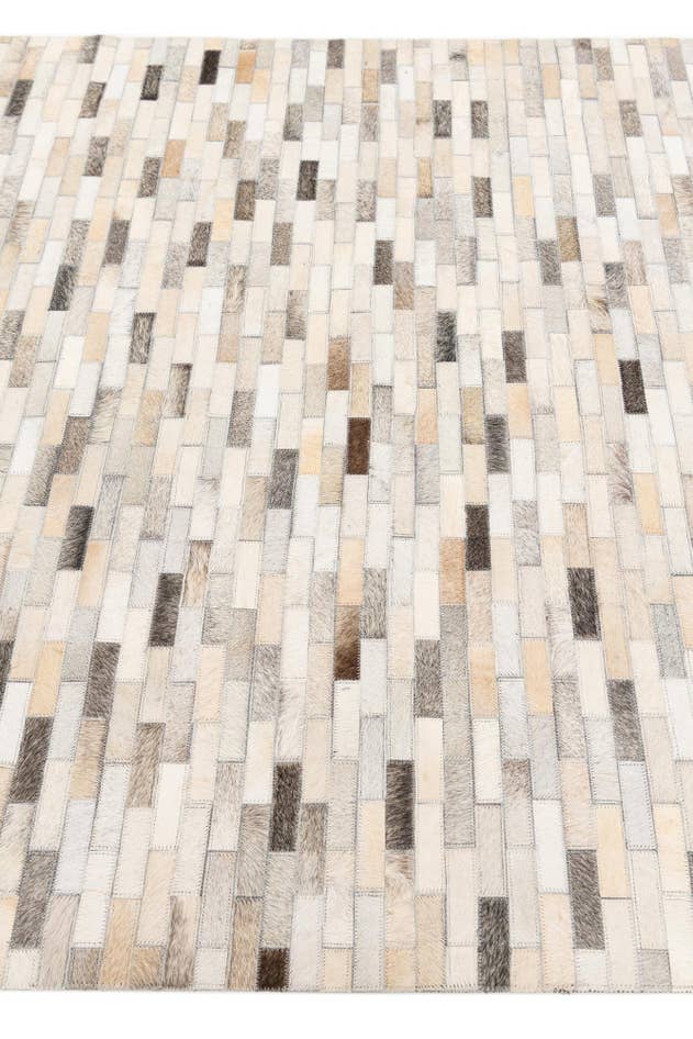 Detail image of 4' x 5' 10 Cowhide Stocks Rug