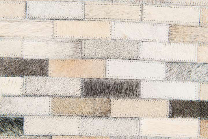 4' x 5' 10 Cowhide Stocks Rug
