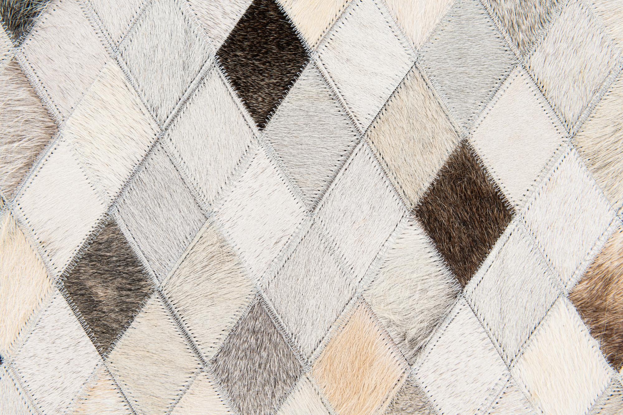 4' 1 x 6' Cowhide Stocks Rug