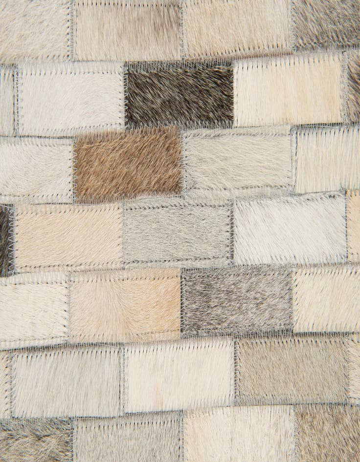 Detail image of 3' 11 x 5' 10 Cowhide Stocks Rug
