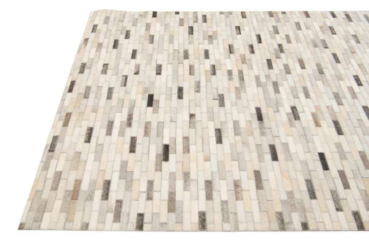 4' x 6' Cowhide Stocks Rug