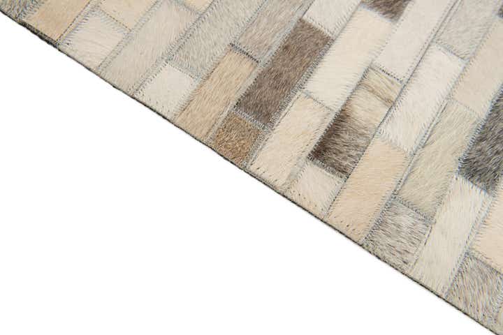 4' x 5' 11 Cowhide Stocks Rug