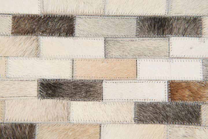 4' x 6' Cowhide Stocks Rug