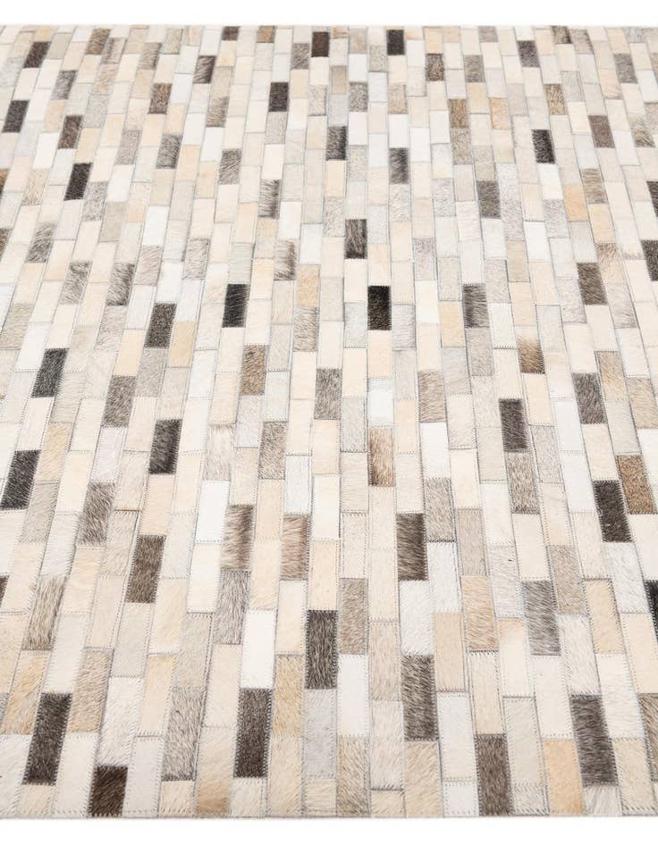 Detail image of 4' x 5' 11 Cowhide Stocks Rug