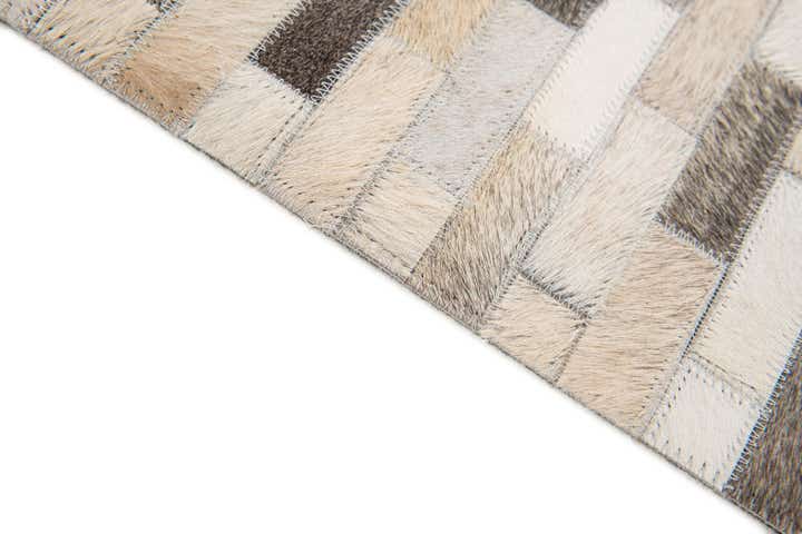 4' x 5' 11 Cowhide Stocks Rug