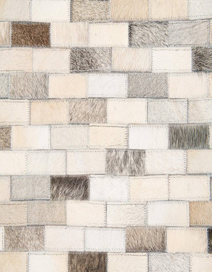 Detail image of 4' x 5' 11 Cowhide Stocks Rug