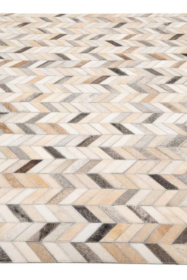 Detail image of 4' x 6' Cowhide Stocks Rug