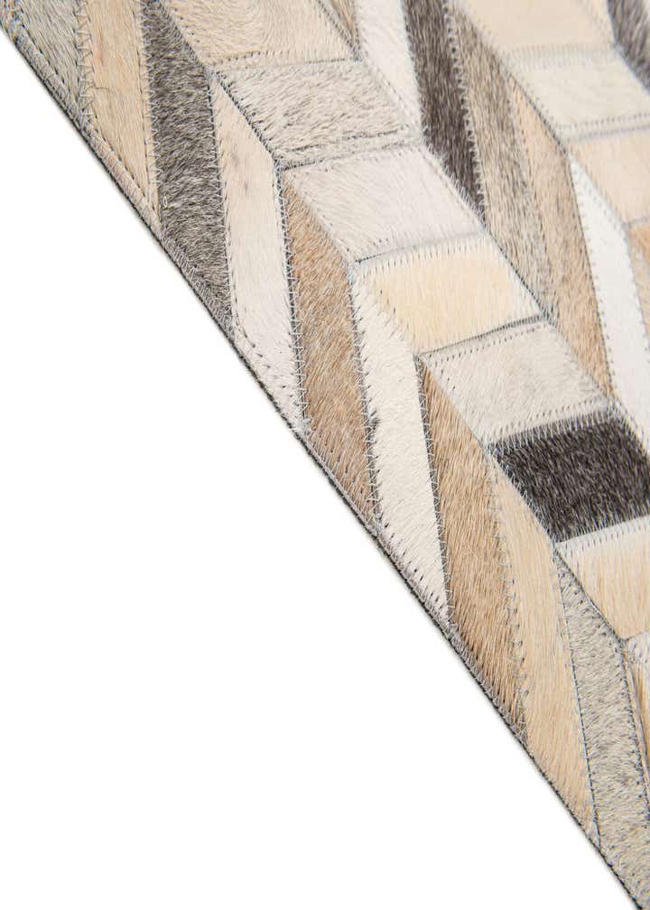 4' x 6' 1 Cowhide Stocks Rug