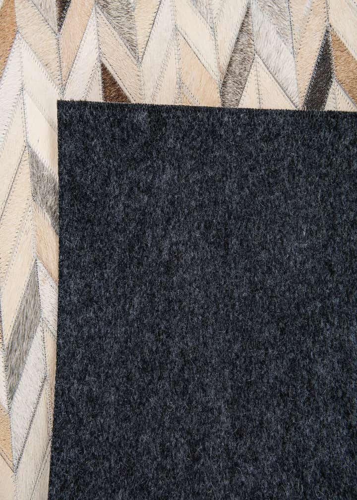 4' x 6' 1 Cowhide Stocks Rug
