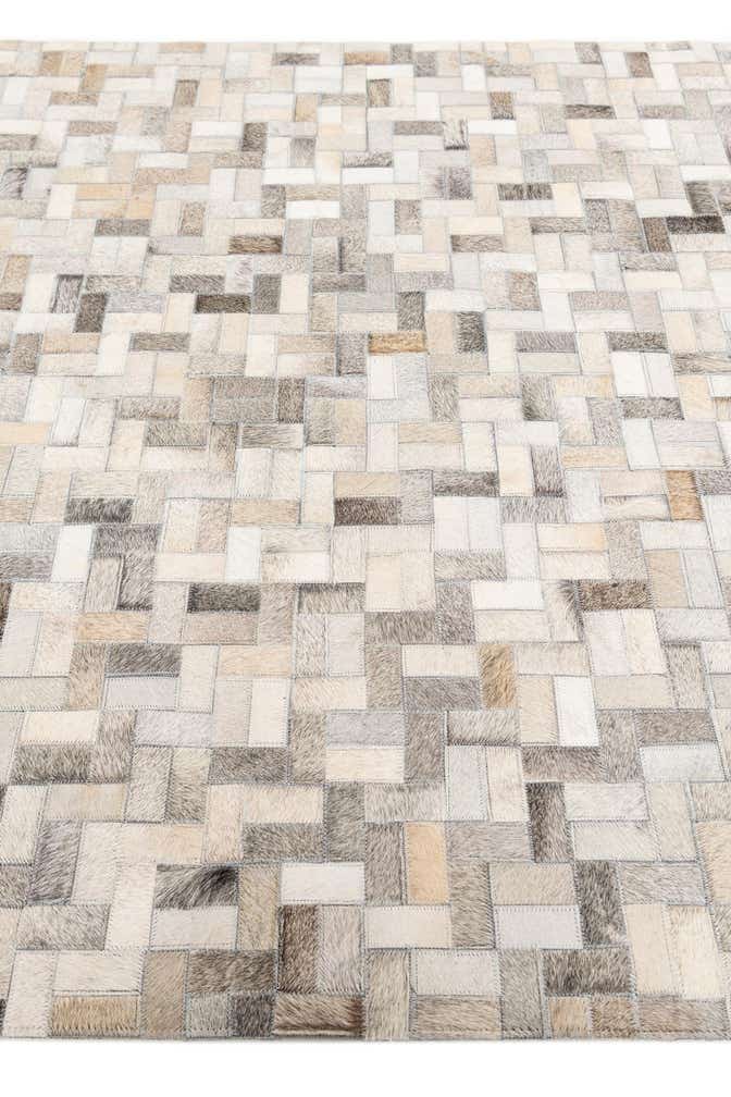 4' 1 x 6' 1 Cowhide Stocks Rug