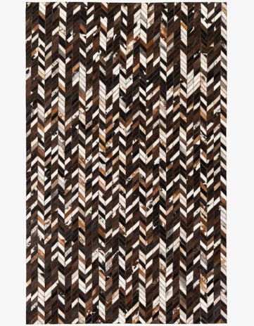 4' 11 x 8' Cowhide Stocks Rug