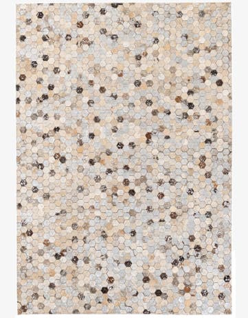 3' 7 x 5' 4 Cowhide Stocks Rug