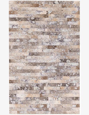 5' 1 x 8' Cowhide Stocks Rug