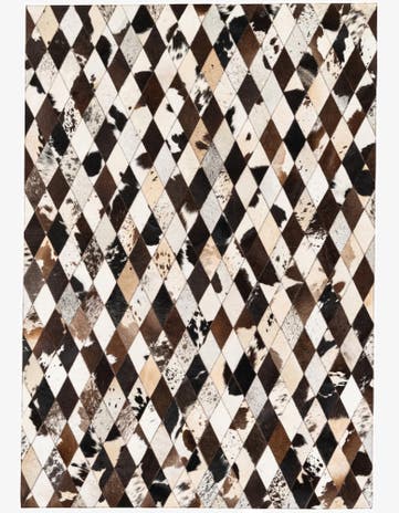 4' 8 x 6' 8 Cowhide Stocks Rug
