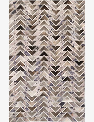 5' x 7' 10 Cowhide Stocks Rug