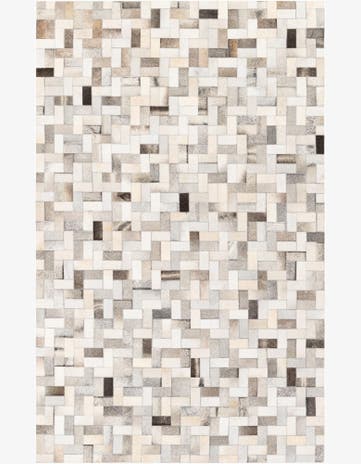 5' 1 x 8' Cowhide Stocks Rug