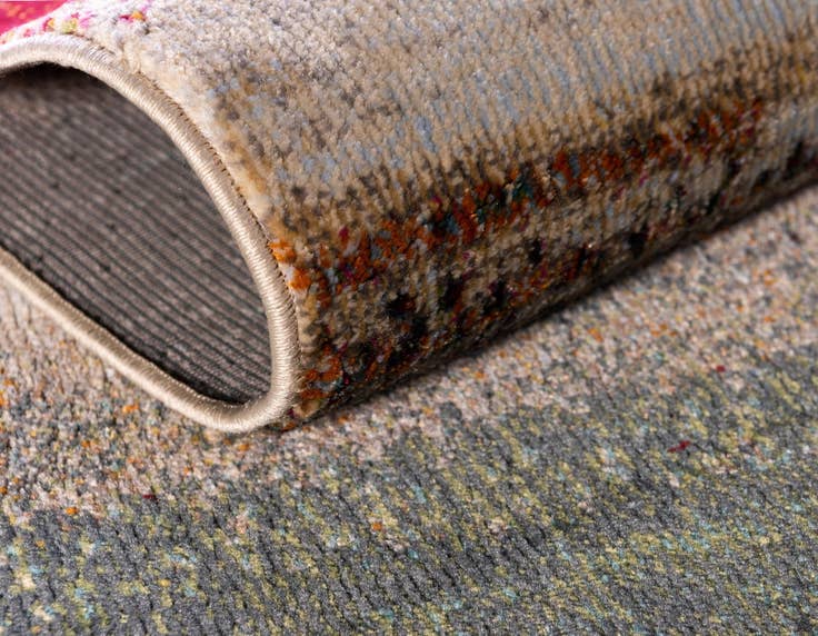 Detail image of 5' 5 x 8' Dakota Rug