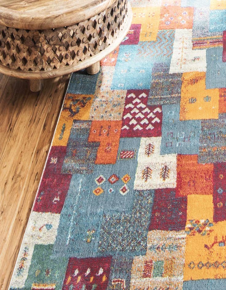 Detail image of 8' 2 x 10' Dakota Rug