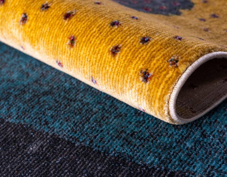 Detail image of 10' x 13' Dakota Rug