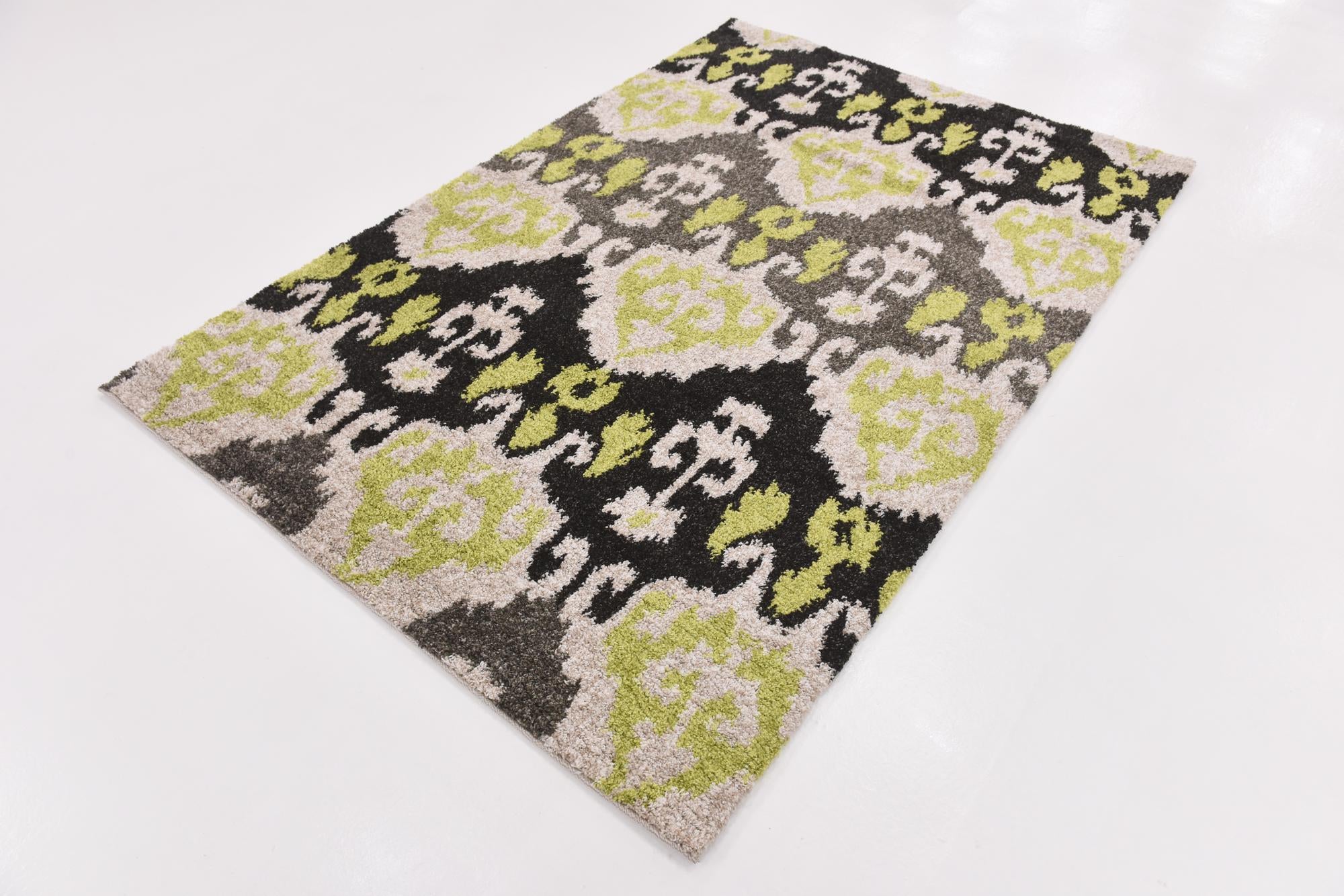 5' 2 x 7' 6 Damask Rug