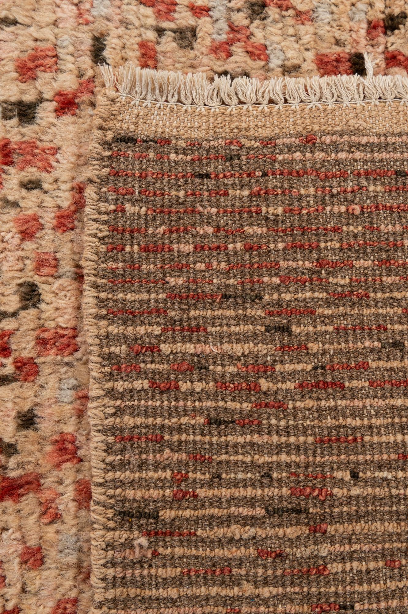 5' 9 x 7' 9 Hand Knotted Darya Wool Rug
