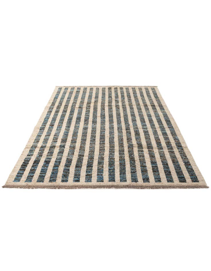 Detail image of 6' 11 x 9' 8 Hand Knotted Darya Wool Rug