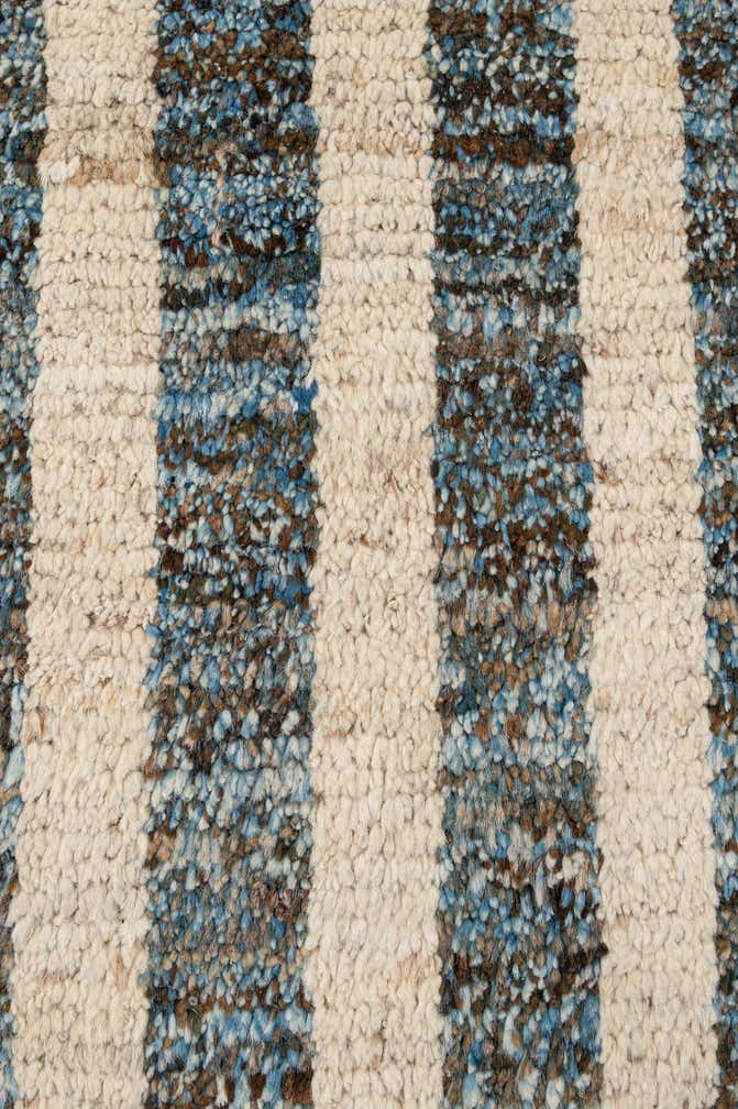 6' 11 x 9' 8 Hand Knotted Darya Wool Rug