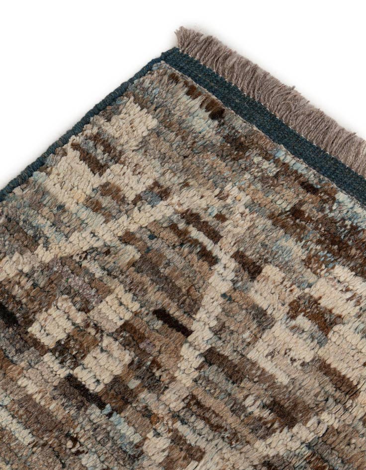 Detail image of 6' 9 x 9' 10  Hand Knotted Darya Wool Rug