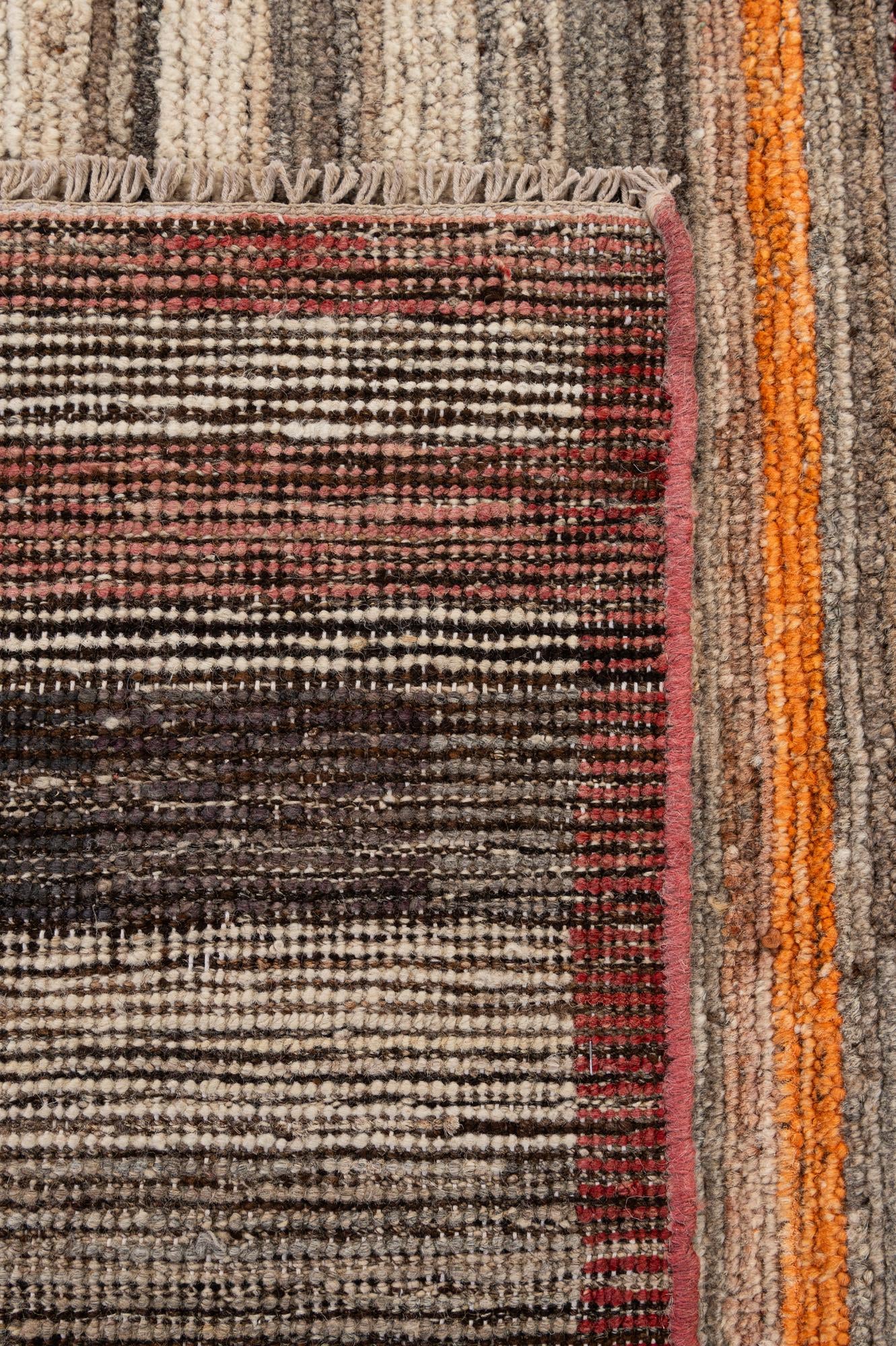 8' x 9' 10 Hand Knotted Darya Wool Rug