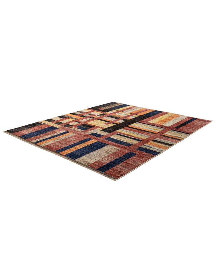 Detail image of 8' 4 x 9' 7 Hand Knotted Darya Wool Rug