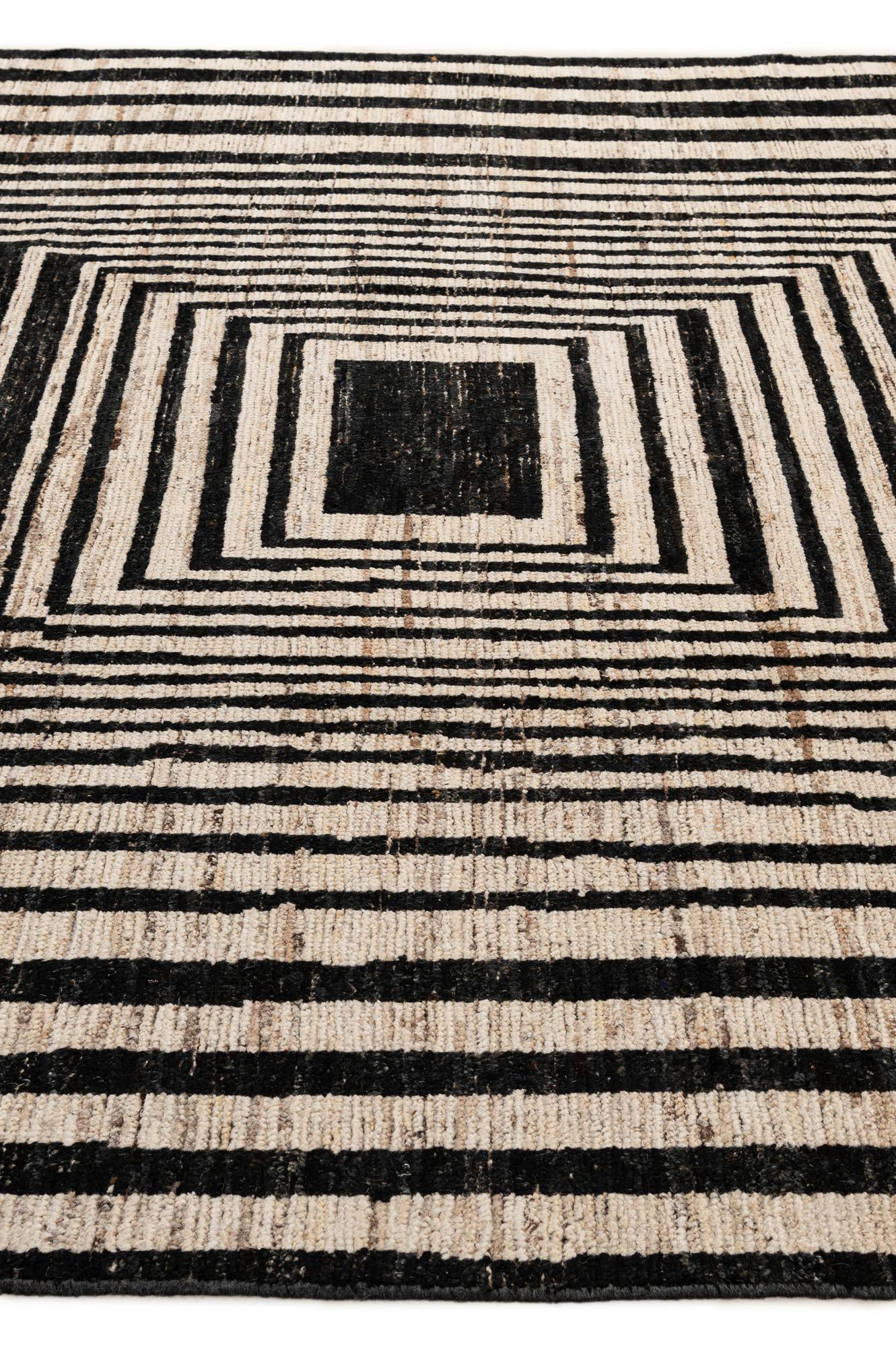 8' 2 x 9' 7 Hand Knotted Darya Wool Rug