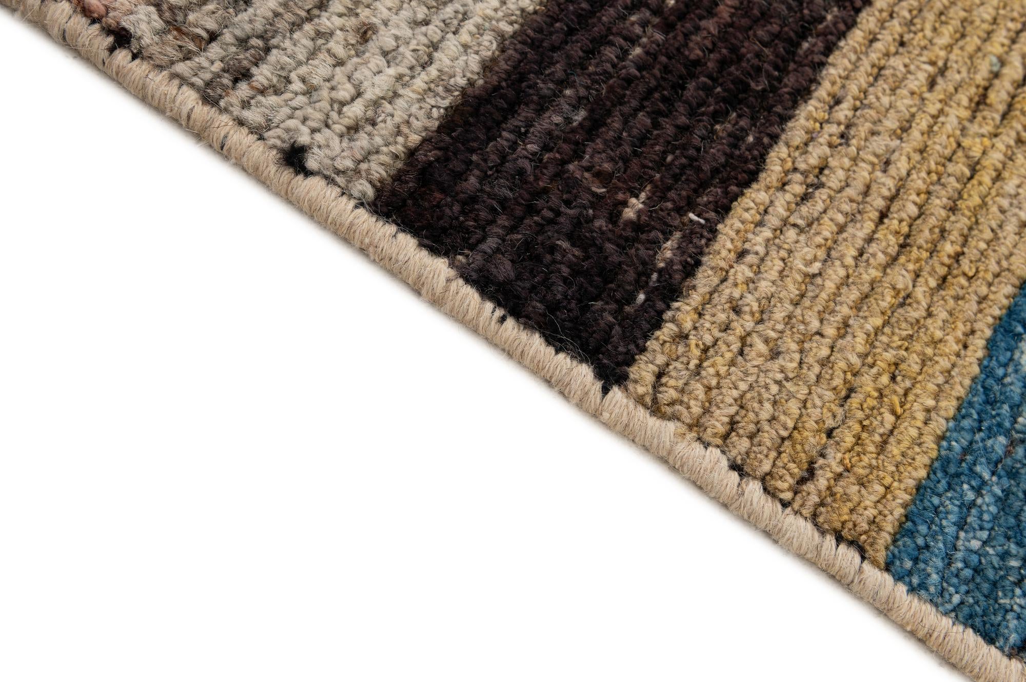 8' 10 x 9' 11 Hand Knotted Darya Wool Rug