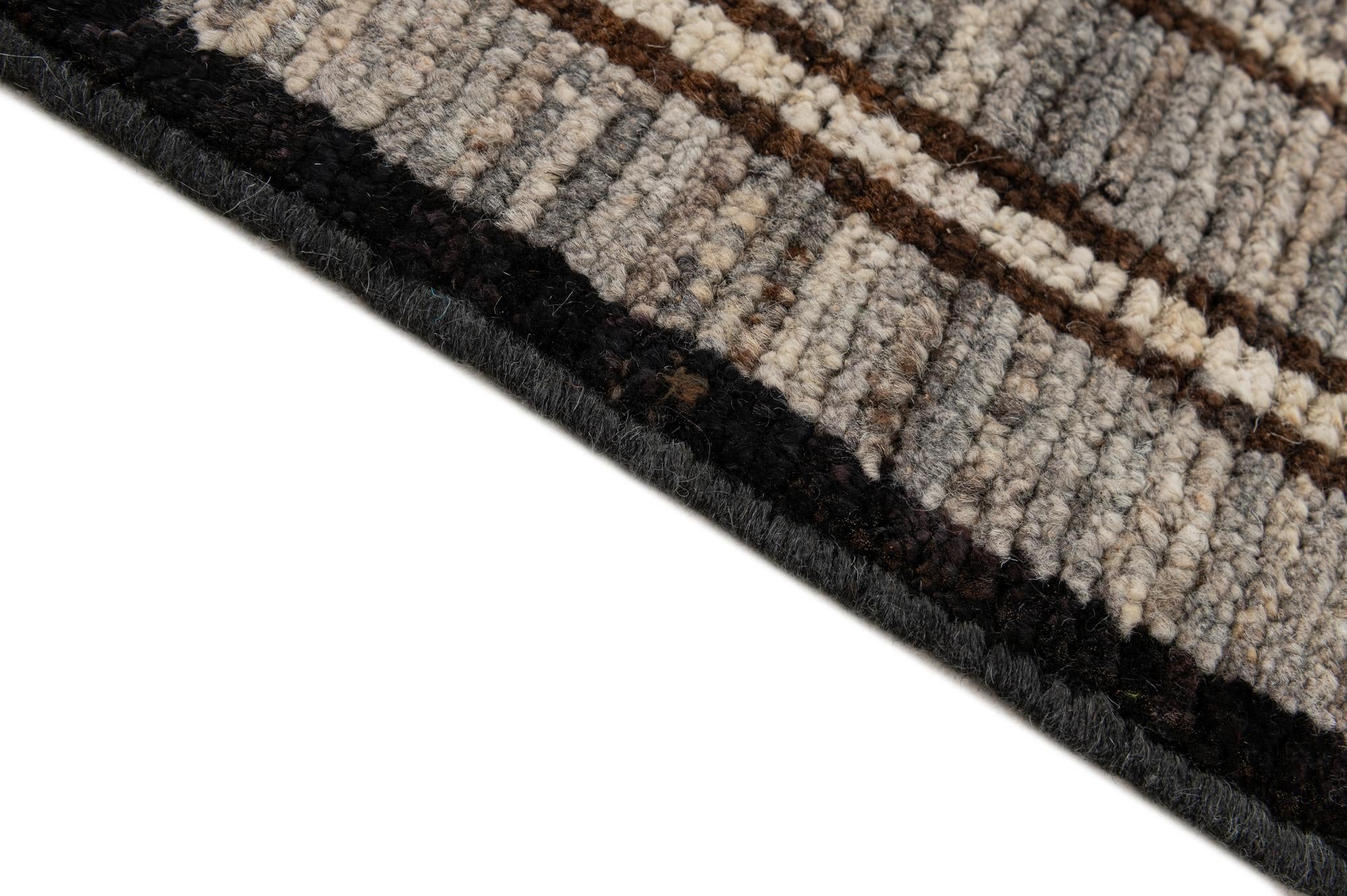 8' 6 x 9' 6 Hand Knotted Darya Wool Rug