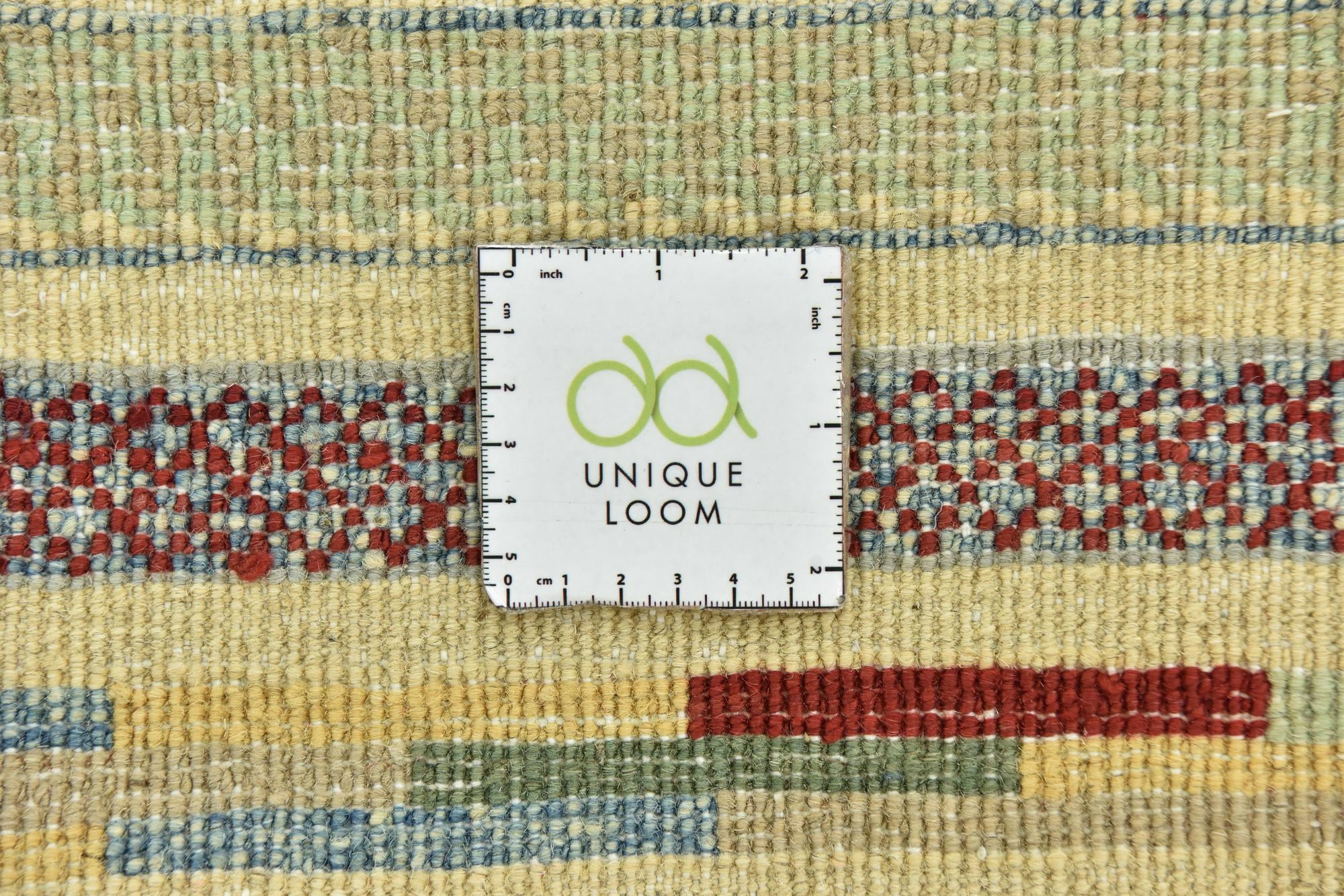 3' 4 x 4' 11 Hand Knotted Darya Rug