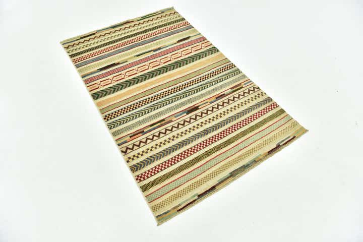 3' 2 x 4' 11 Hand Knotted Darya Rug