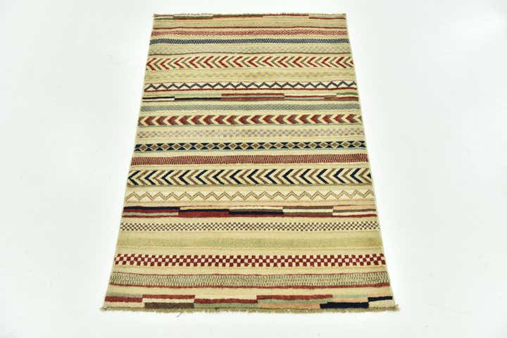 2' 8 x 4' 1 Hand Knotted Darya Rug
