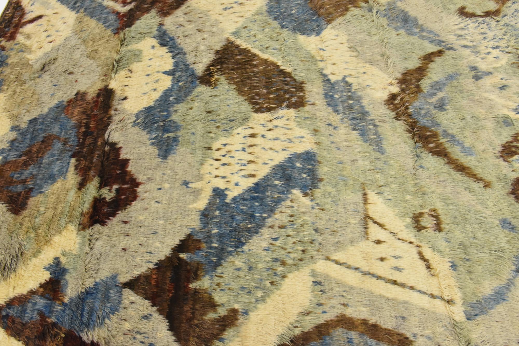 6' 7 x 9' 4 Hand Knotted Darya Wool Rug