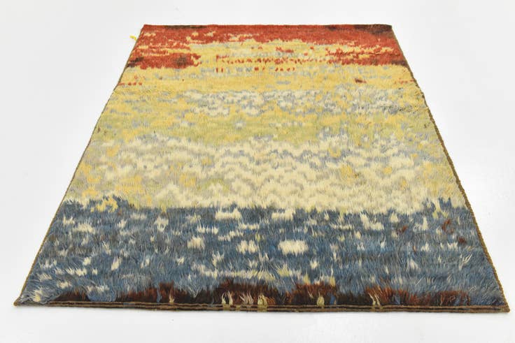 Detail image of 5' x 6' 4 Hand Knotted Darya Wool Rug