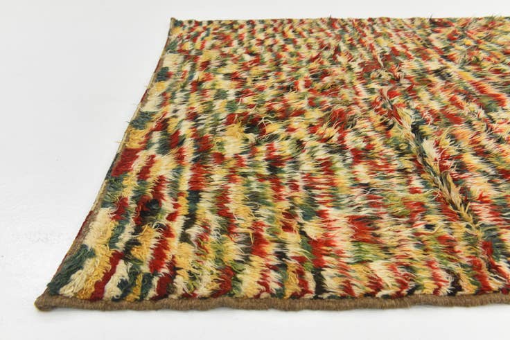 Detail image of 5' x 6' Hand Knotted Darya Wool Rug