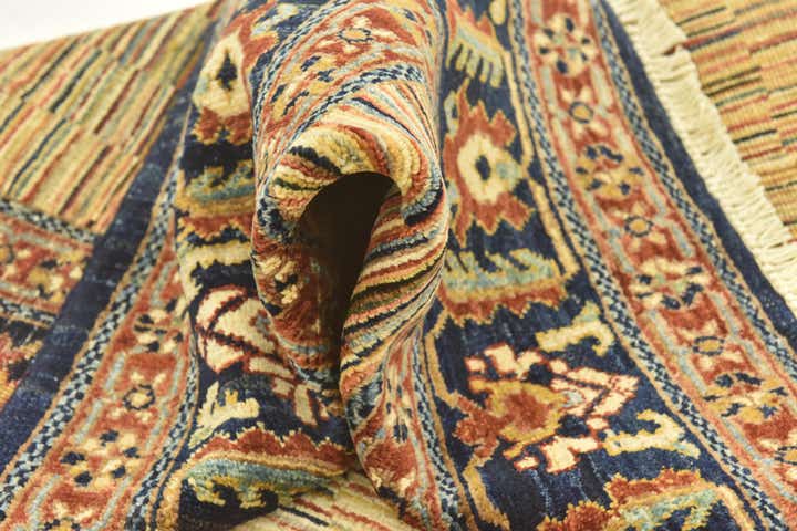4' 9 x 6' 2 Hand Knotted Darya Oriental Rug