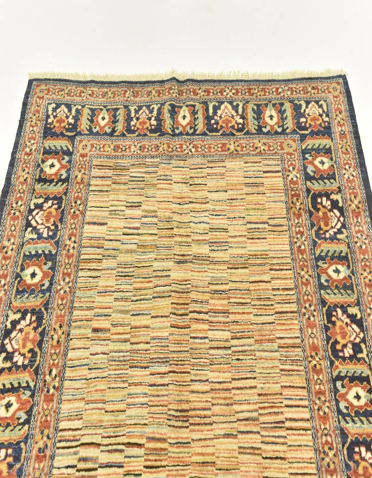Detail image of 4' 9 x 6' 2 Hand Knotted Darya Oriental Rug