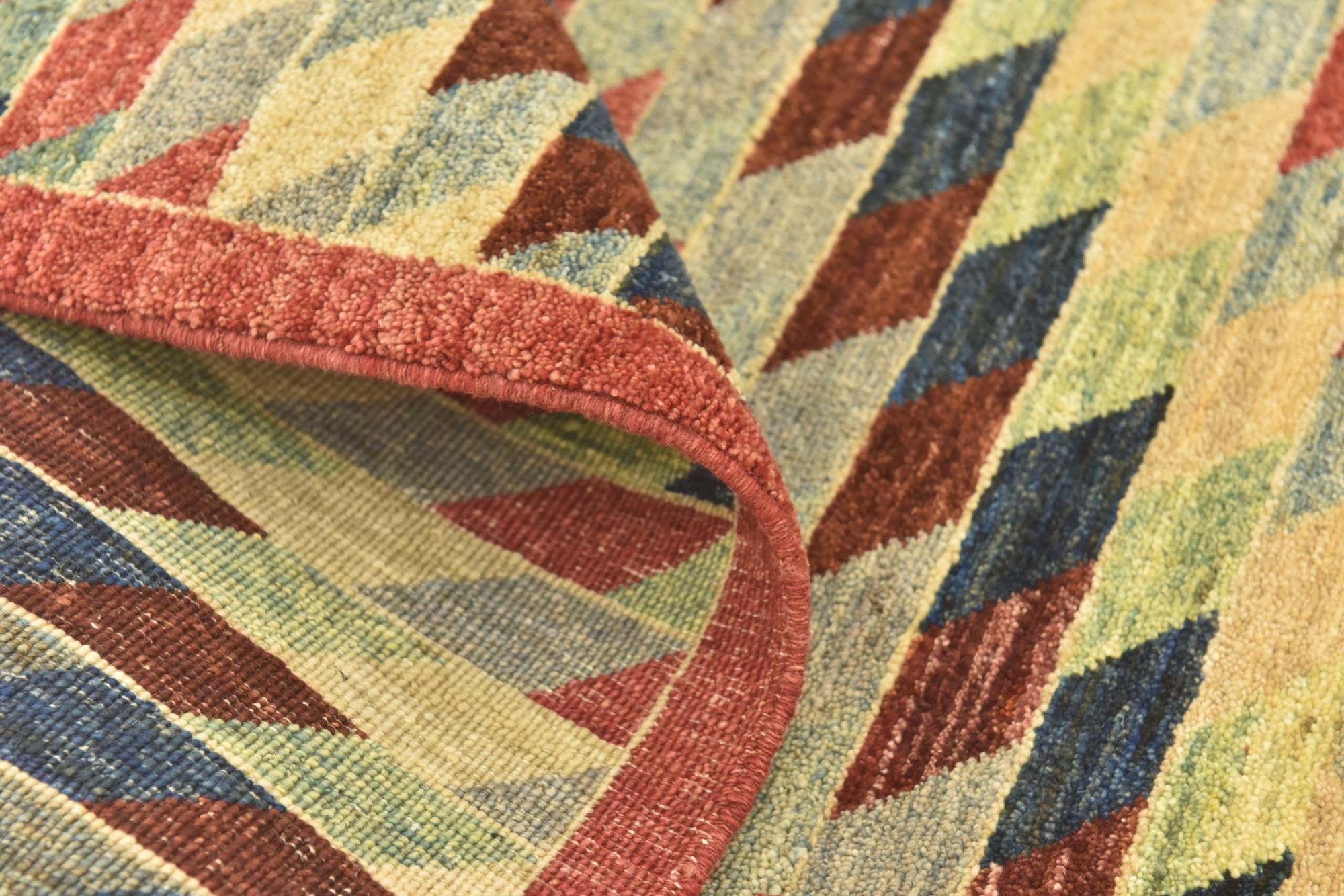 4' 1 x 5' 9 Hand Knotted Darya Oriental Rug